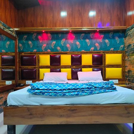 Spring Resort & Lodging Mumbai Luaran gambar