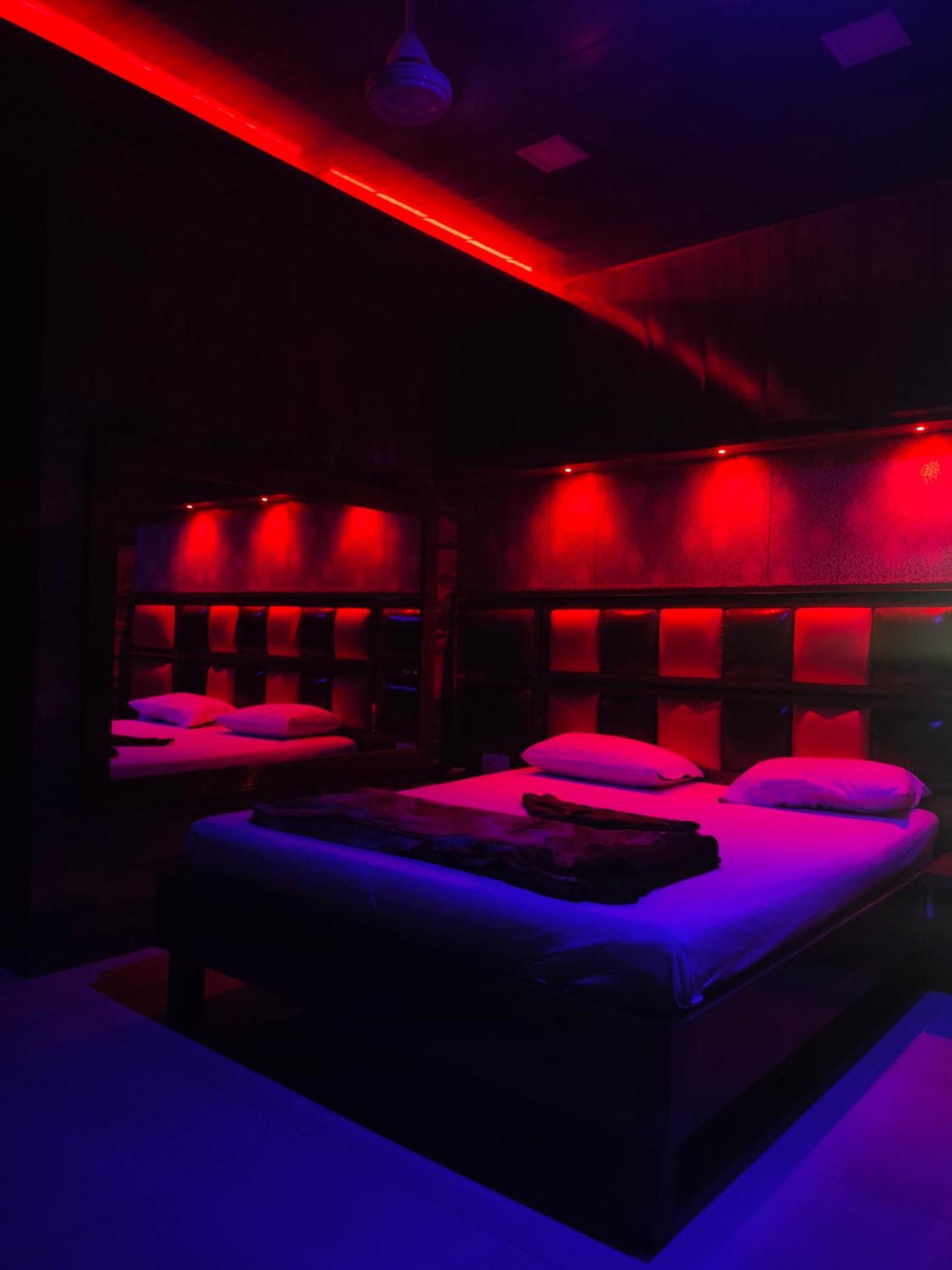 Spring Resort & Lodging Mumbai Luaran gambar
